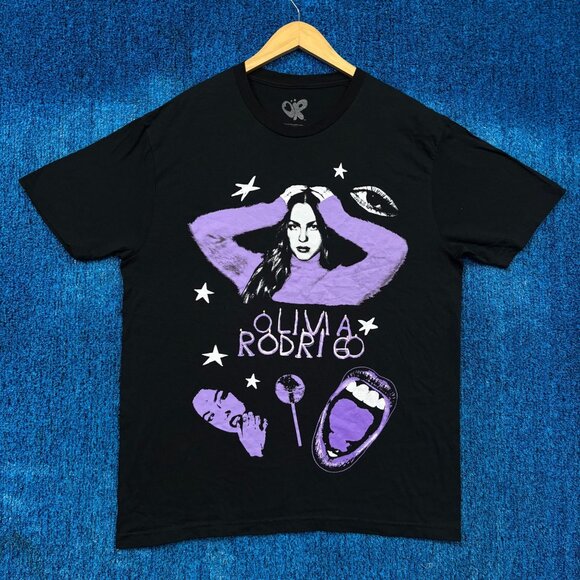 Olivia Rodrigo Graphic T-Shirt T-Shirt Size Large - Picture 1 of 4
